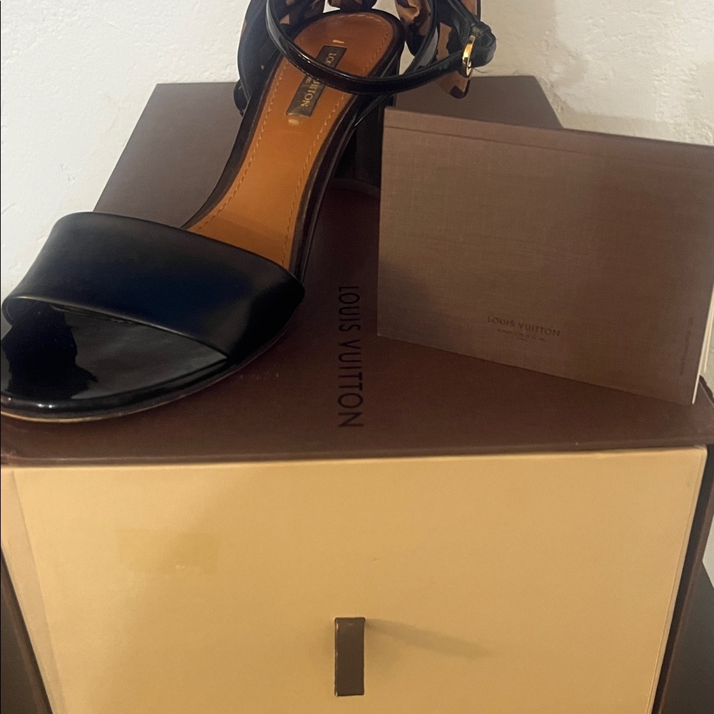 Louis Vuitton Black Heels with Animal Print Bow